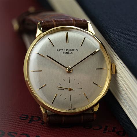 prezzo calatrava patek philippe|Patek Philippe Calatrava for sale.